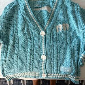 Taylor Swift 1989 sweater XS-SM. Never worn